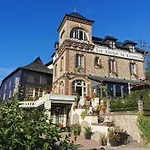 Les Cloches De Nocleg ze śniadaniem 3*