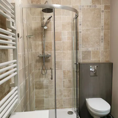 Les Cloches De Bed & Breakfast