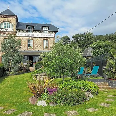 Les Cloches De Corneville
