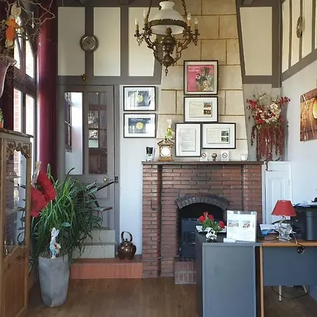 Les Cloches De 3* Corneville-sur-Risle