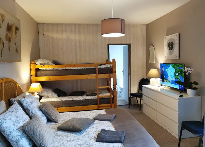 Les Cloches De 3* Corneville-sur-Risle